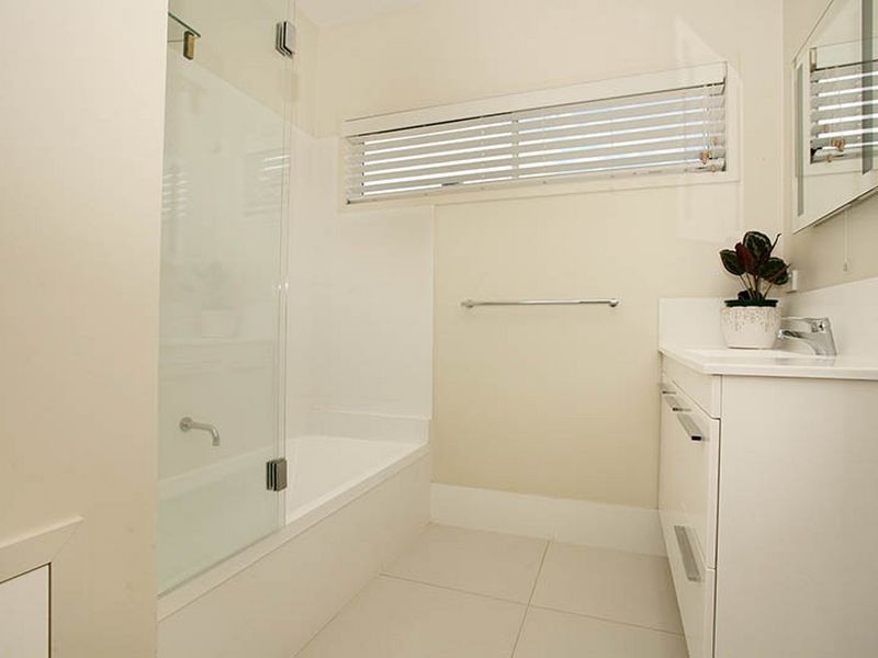 20 Thompson Street, Bulimba QLD 4171