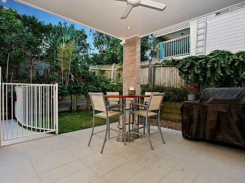 20 Thompson Street, Bulimba QLD 4171