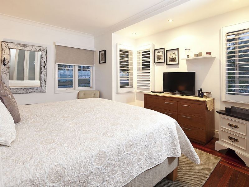 10 Bernecker Street, Carina QLD 4152