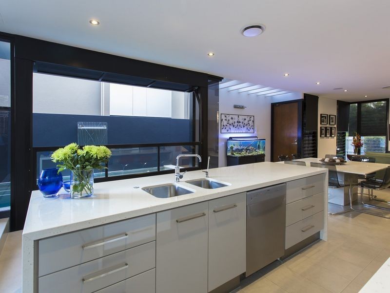 114 Love Street, Bulimba QLD 4171