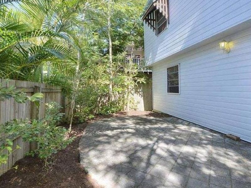 East Brisbane QLD 4169