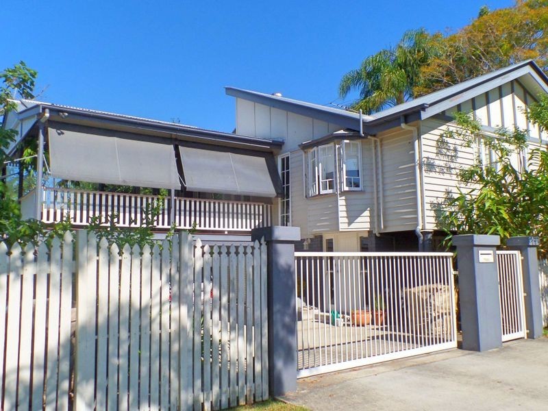 58 Uhlmann Street, Hawthorne QLD 4171