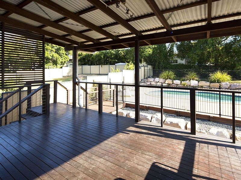 53 Messines Ridge Road, Tarragindi QLD 4121