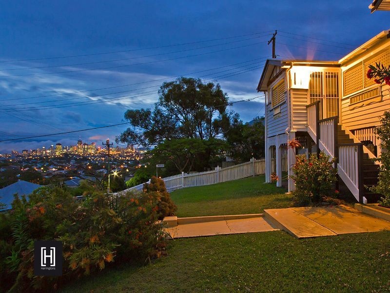 62 Victoria St, Balmoral QLD 4171