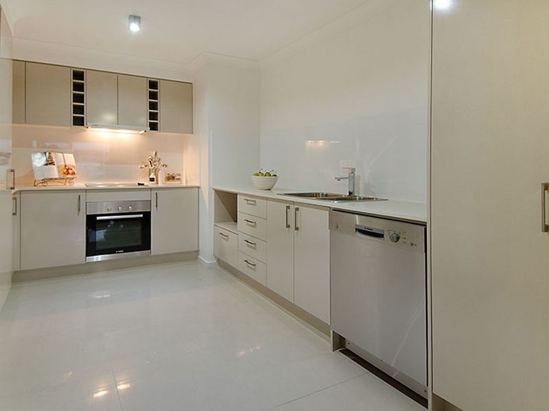 2/40-42 Key Street, Morningside QLD 4170