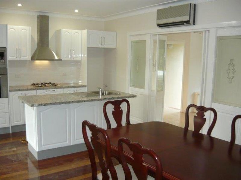 Holland Park QLD 4121