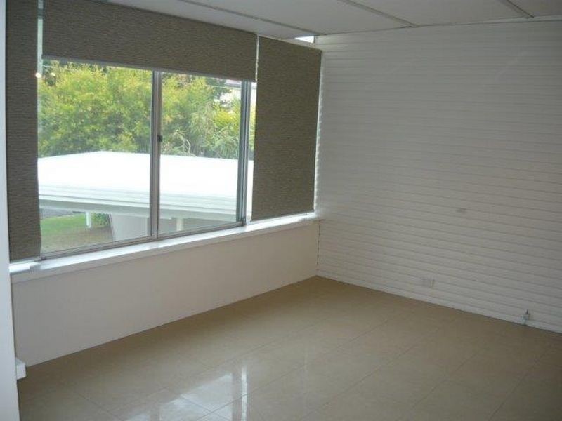 Holland Park QLD 4121