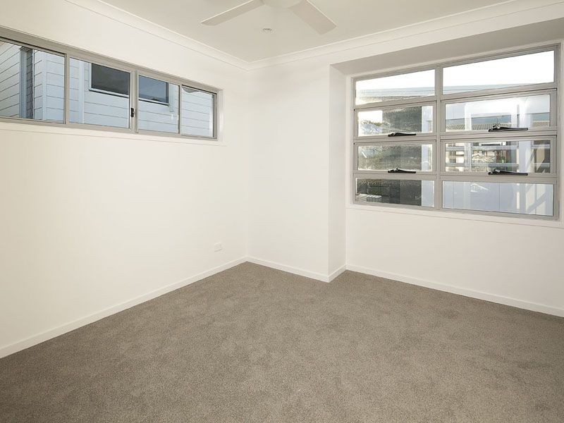 42 Philip Street, Hawthorne QLD 4171