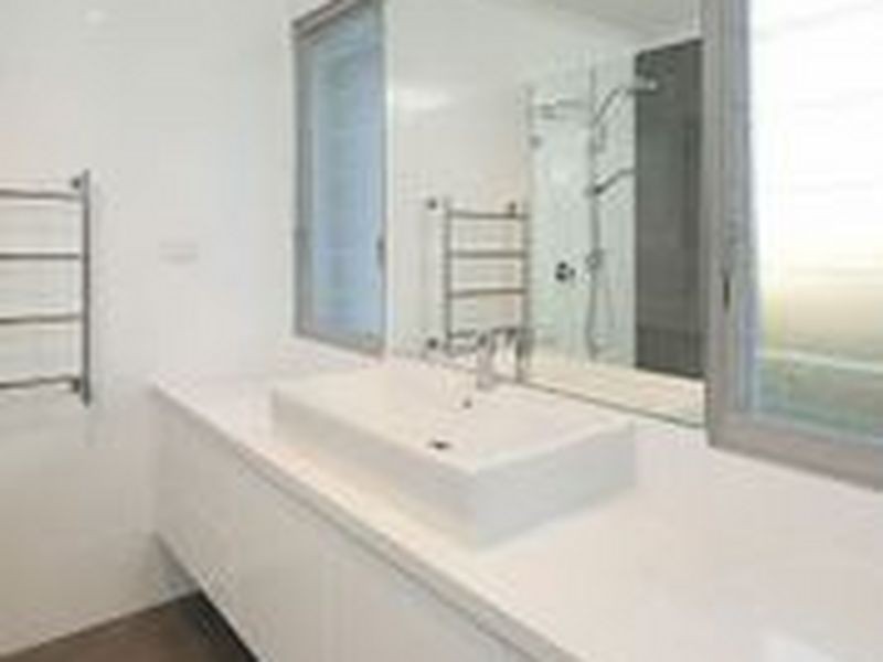 42 Philip Street, Hawthorne QLD 4171