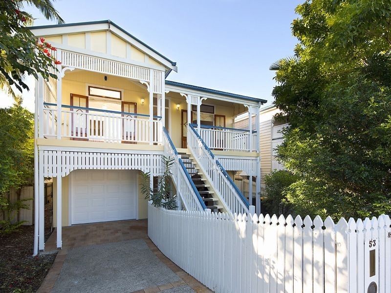 53 Leura Avenue, Hawthorne QLD 4171