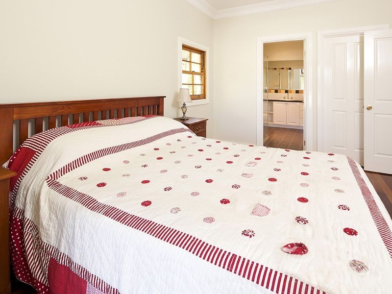 53 Leura Avenue, Hawthorne QLD 4171