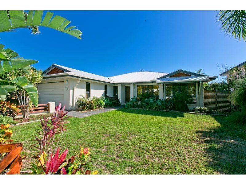 19 Trafalgar Vale Avenue, Wellington Point QLD 4160