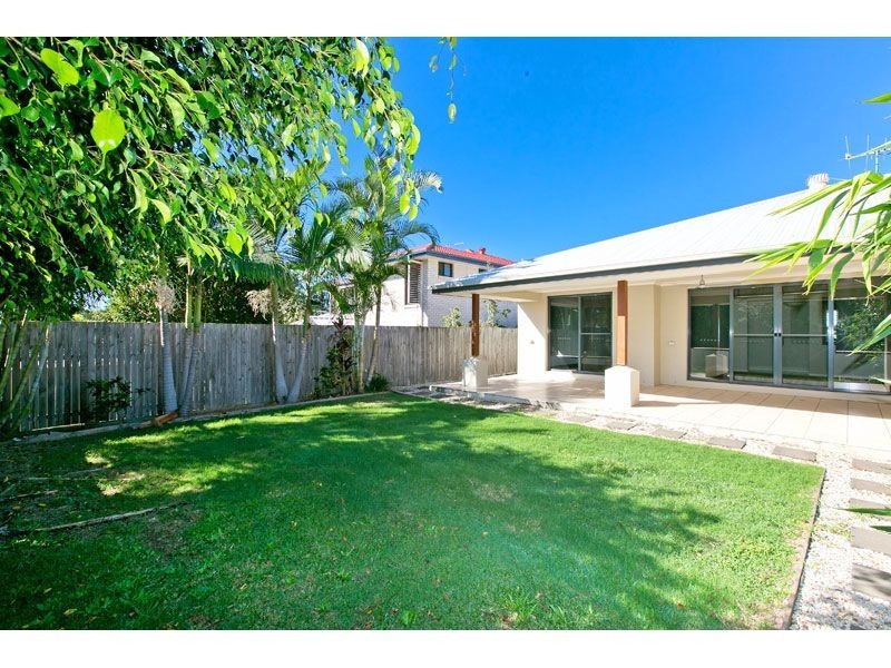 19 Trafalgar Vale Avenue, Wellington Point QLD 4160