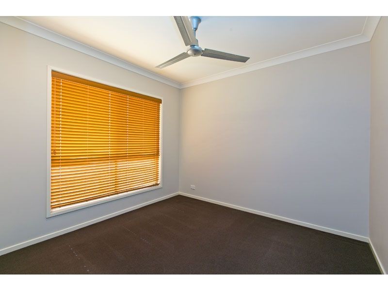 19 Trafalgar Vale Avenue, Wellington Point QLD 4160