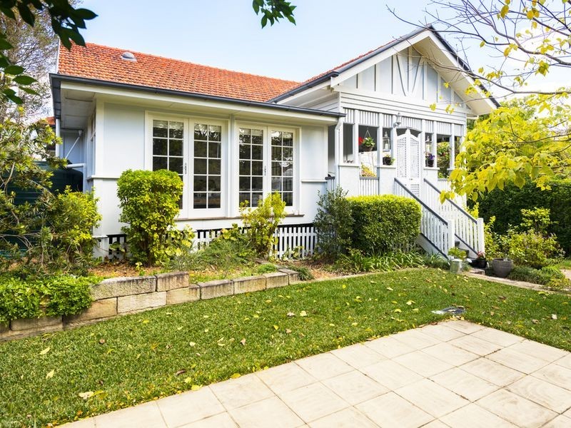 25 Edencourt Street, Camp Hill QLD 4152