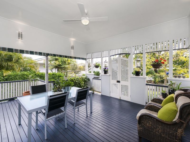 25 Edencourt Street, Camp Hill QLD 4152