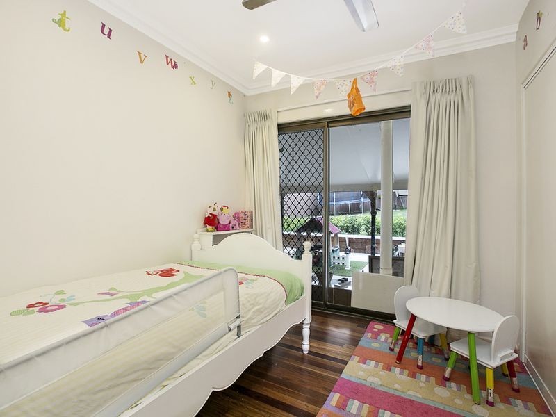 103 Hawthorne Road, Hawthorne QLD 4171