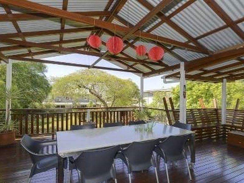 54 Kates Street, Morningside QLD 4170