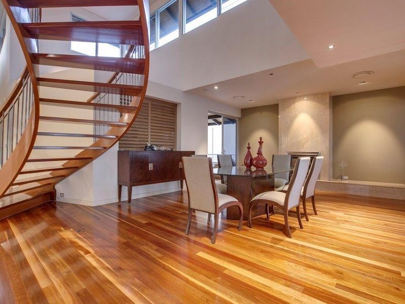 36 Southern Cross Drive, Surfers Paradise QLD 4217