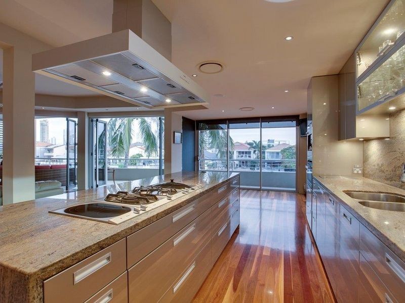 36 Southern Cross Drive, Surfers Paradise QLD 4217