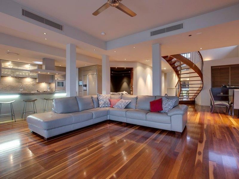 36 Southern Cross Drive, Surfers Paradise QLD 4217