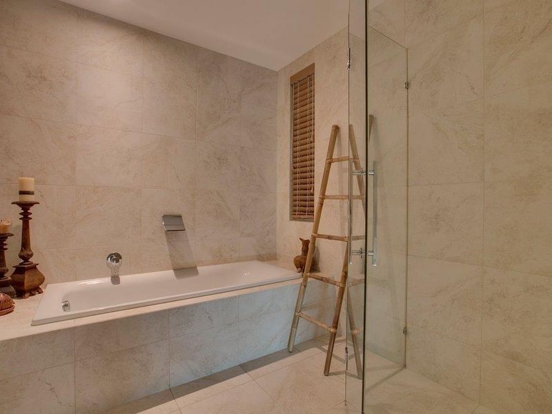 36 Southern Cross Drive, Surfers Paradise QLD 4217