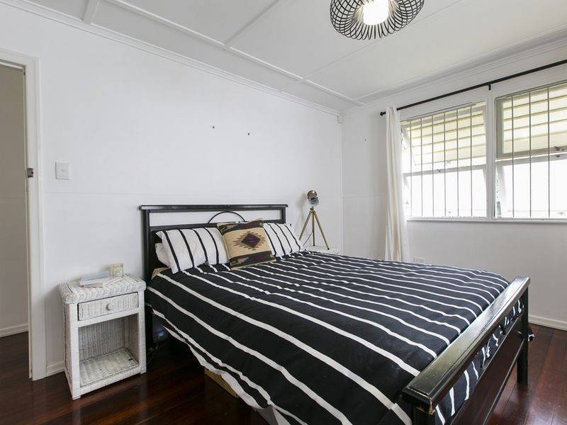 40 Smallman Street, Bulimba QLD 4171