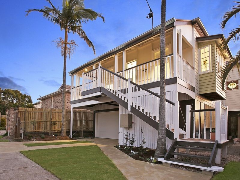 33 Cedar Street, Greenslopes QLD 4120