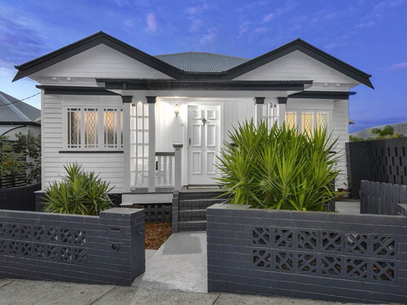 16 Teneriffe Drive, Teneriffe QLD 4005