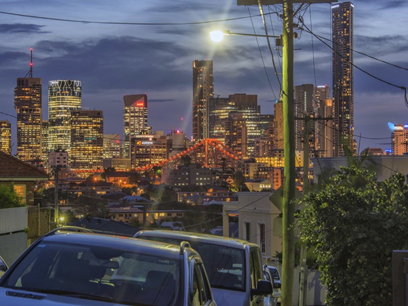 16 Teneriffe Drive, Teneriffe QLD 4005