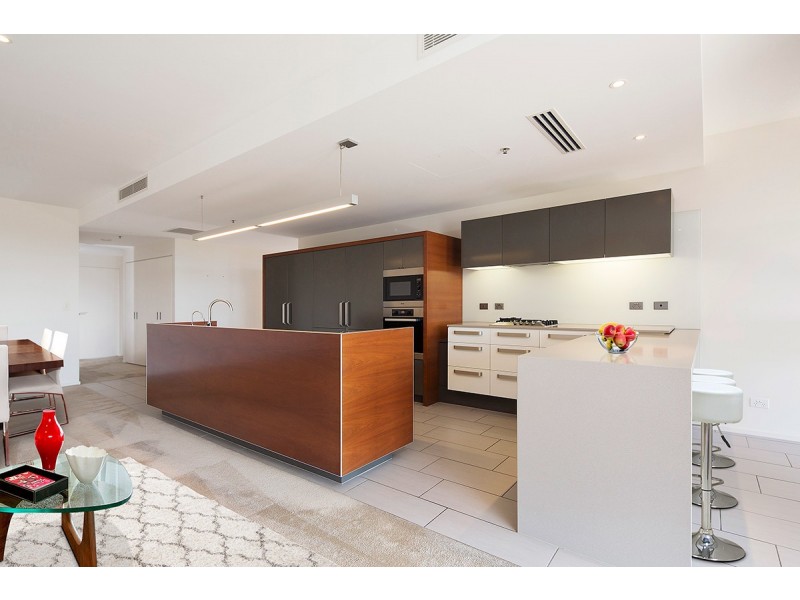 5215/197 King Arthur Terrace, Tennyson QLD 4105