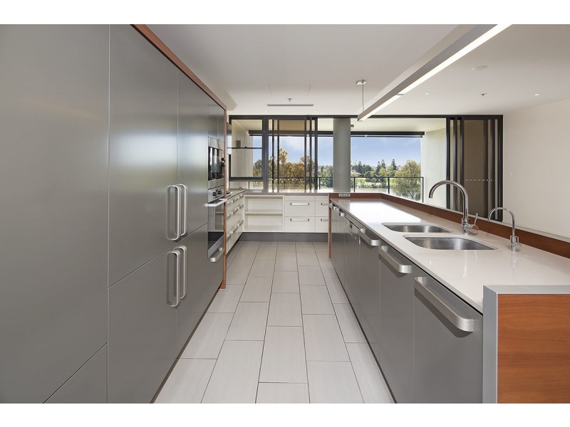 5215/197 King Arthur Terrace, Tennyson QLD 4105