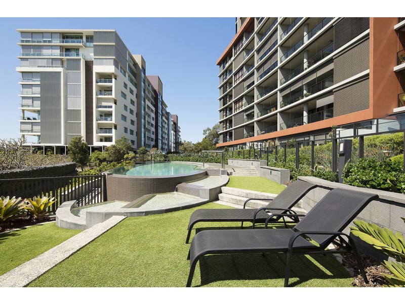 5215/197 King Arthur Terrace, Tennyson QLD 4105