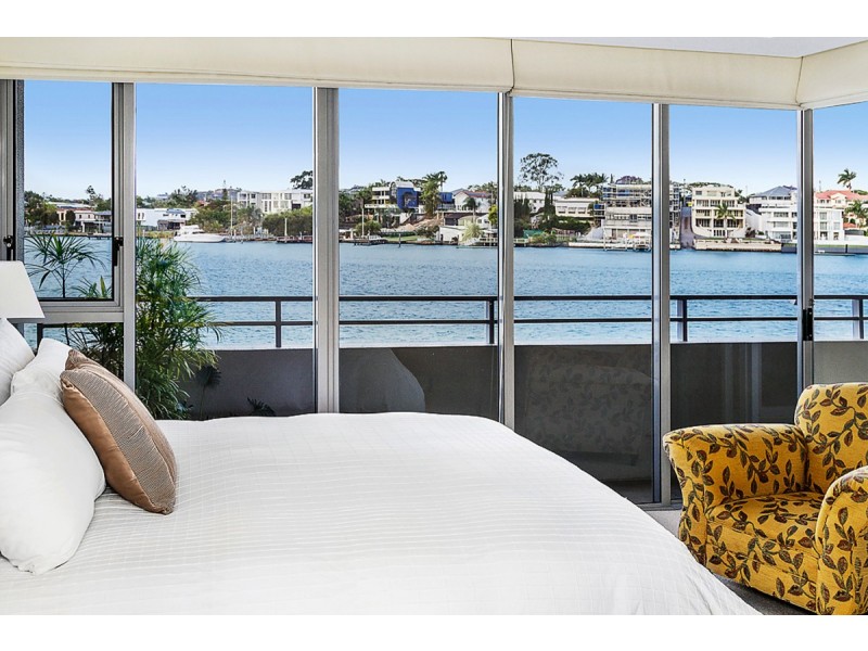 1242/22 Refinery Parade, New Farm QLD 4005