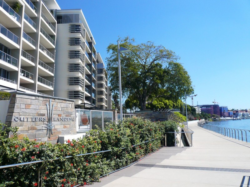 1242/22 Refinery Parade, New Farm QLD 4005