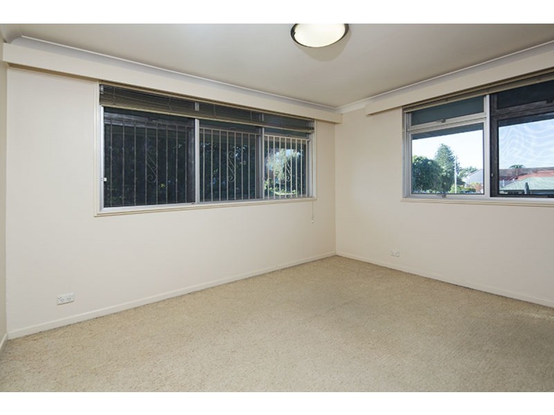 70 Oxlade Drive, New Farm QLD 4005