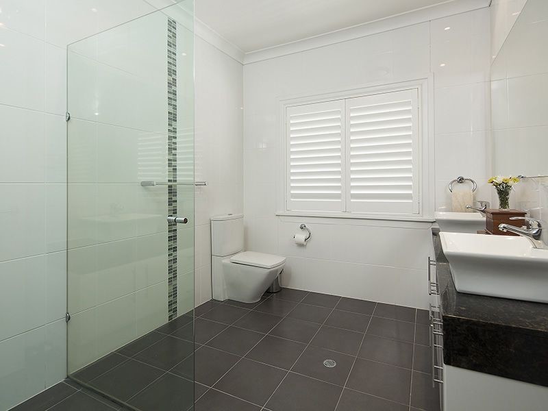 152 Highland Terrace, St Lucia QLD 4067