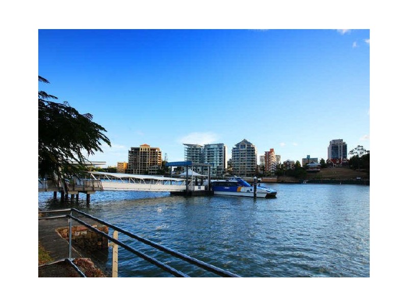 149 Oxlade Drive, New Farm QLD 4005