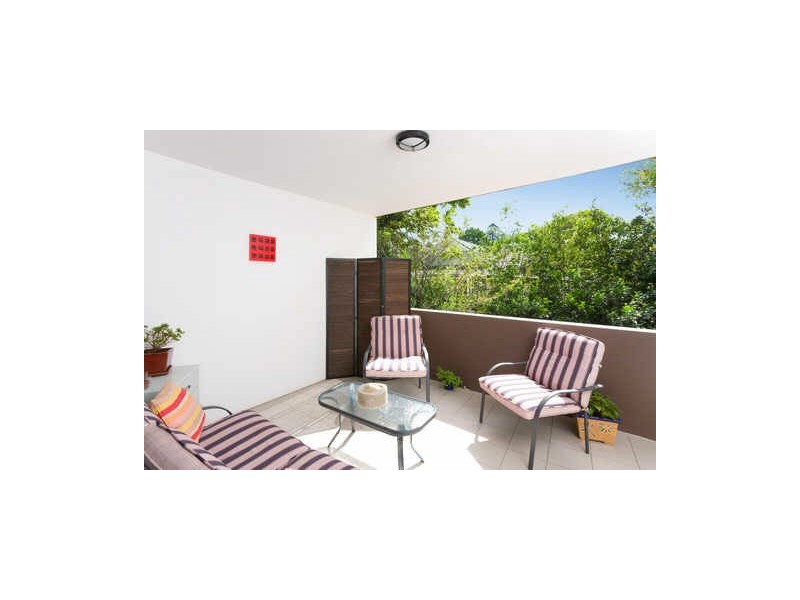 6/98 Racecourse Road, Ascot QLD 4007