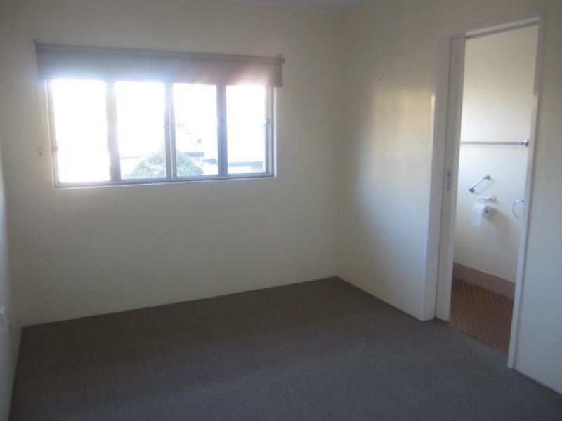 12/11 Llewellyn Street, New Farm QLD 4005