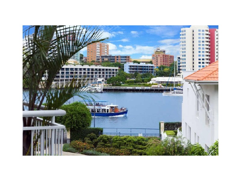 37/6 Merthyr Road, New Farm QLD 4005