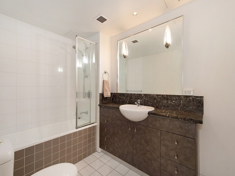 40/6 Merthyr Road, New Farm QLD 4005