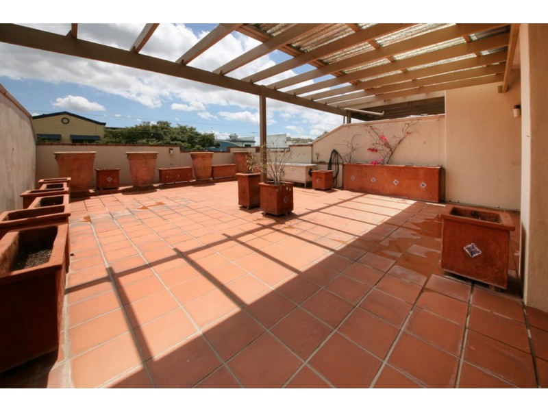 20/693 Brunswick Street, New Farm QLD 4005