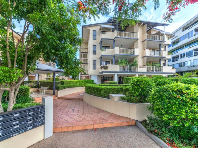 23/118 Oxlade Drive, New Farm QLD 4005