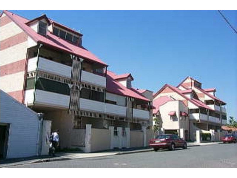 23/53 Warry Street, Spring Hill QLD 4000