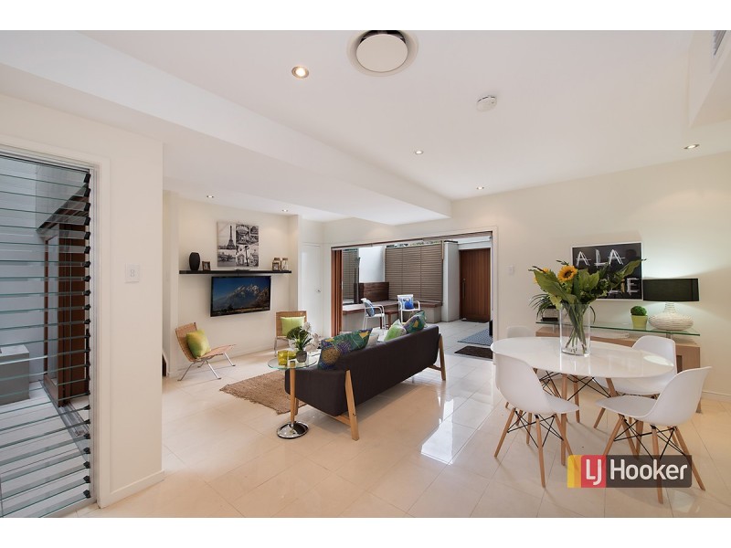 4/15 Halford Street, Newstead QLD 4006