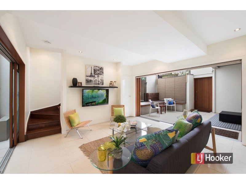 4/15 Halford Street, Newstead QLD 4006