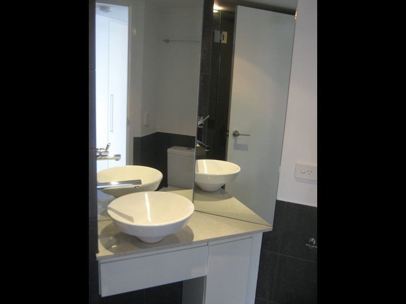 105/1 O’Connell Street, Kangaroo Point QLD 4169