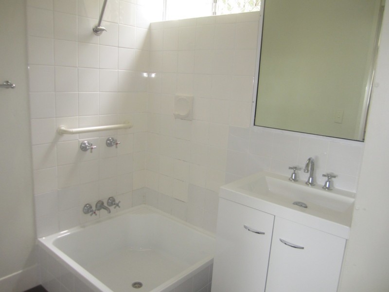 3/336 Kingsford Smith Drive, Hamilton QLD 4007