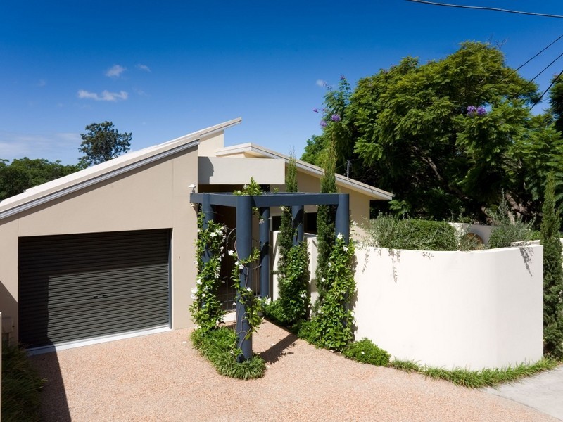 14 Walker Avenue, Teneriffe QLD 4005